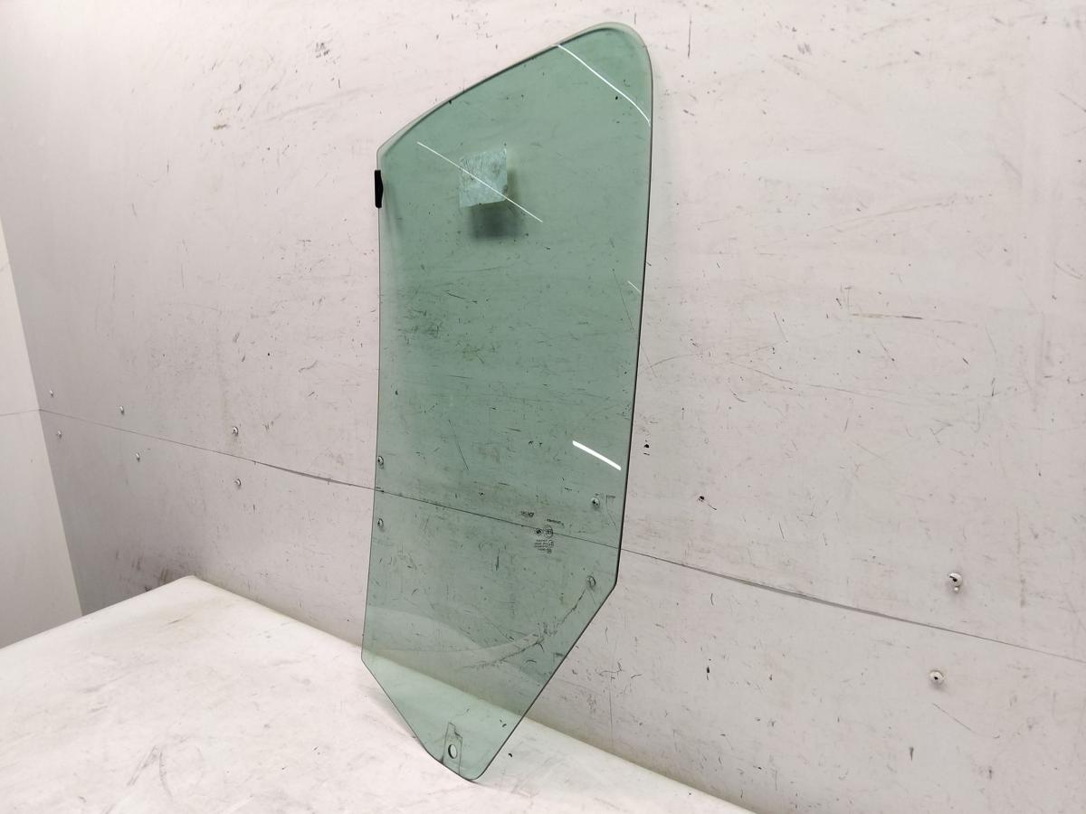 Peugeot Boxer 3 Typ 250 Facelift T&uuml;rscheibe vorn rechts gr&uuml;ncolor Bj.2017