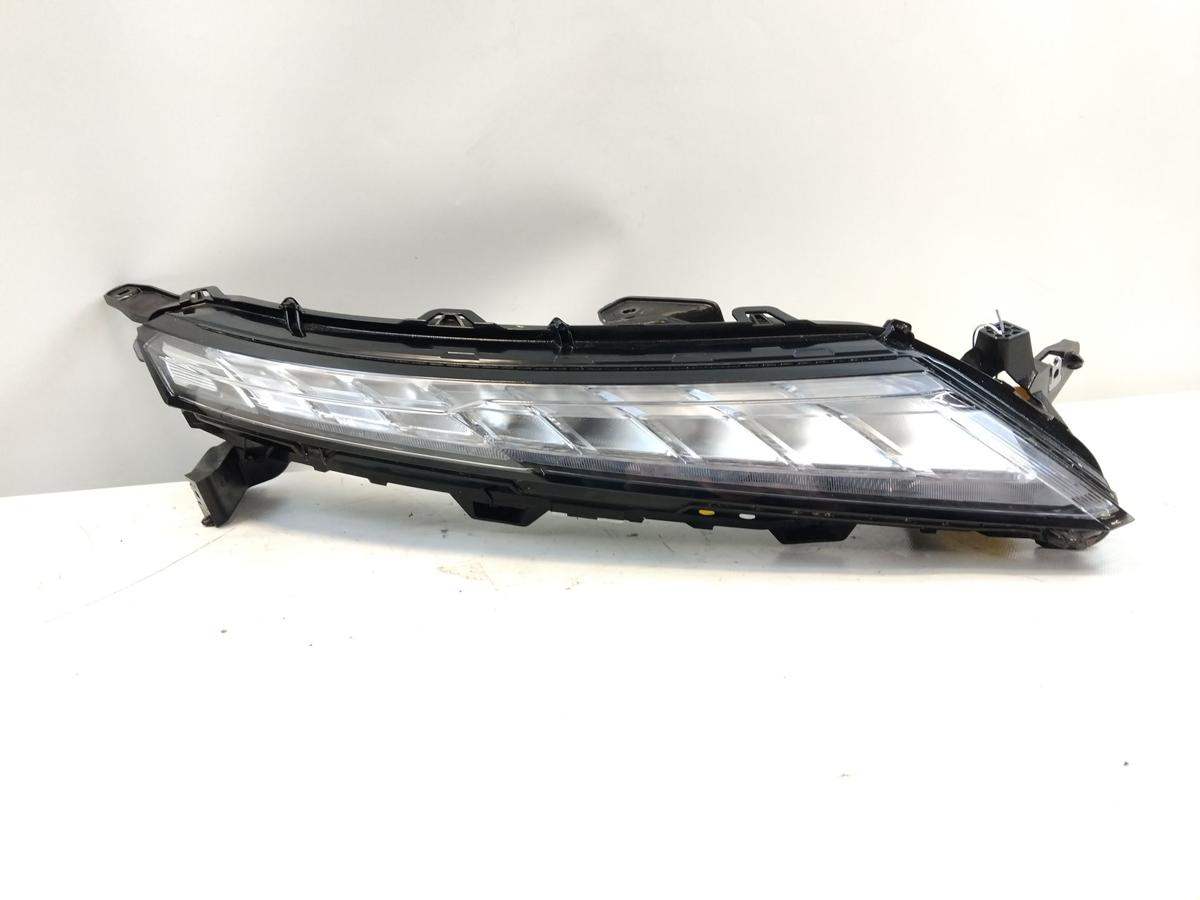 Mitsubishi Eclipse Cross original LED Tagfahrleuchte vorn rechts oben Facelift