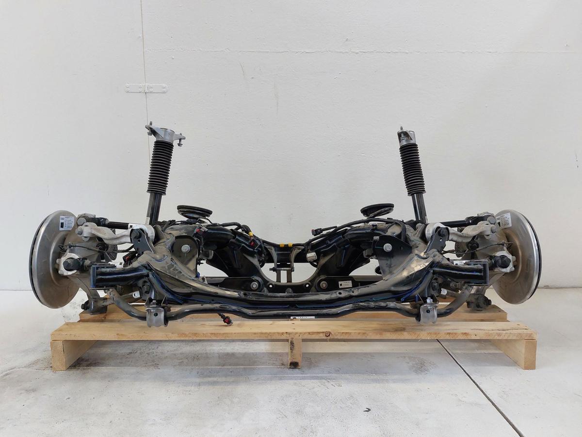 Tesla Model Y Dualmotor Hinterachse komplett Allrad Bremsanlage Hinterachstr&auml;ger