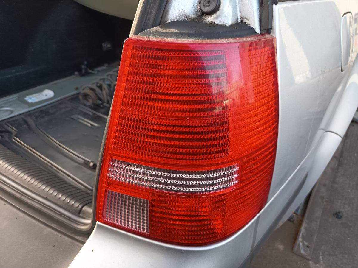 VW Golf IV original R&uuml;ckleuchte rechts Baujahr 2003