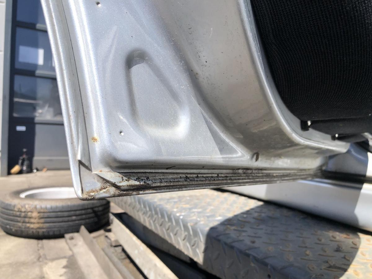 Opel Vectra B Caravan original Tür hinten links Fond L147 Starsilber Bj 2001