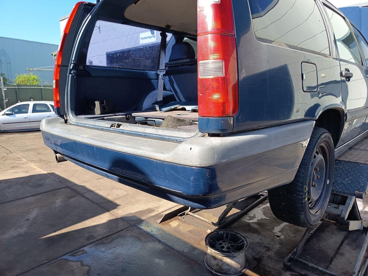Volvo 850 original Sto&szlig;stange F&auml;nger hinten Heck 417 Royalblau Bj 1995