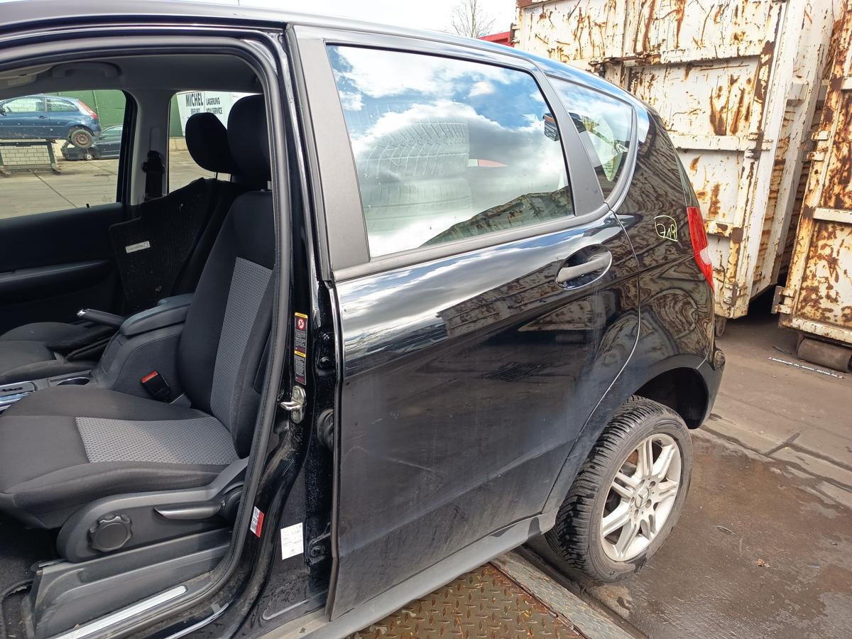 Mercedes W169 original T&uuml;r hinten links Fond 696 Nachtschwarz Bj 2005