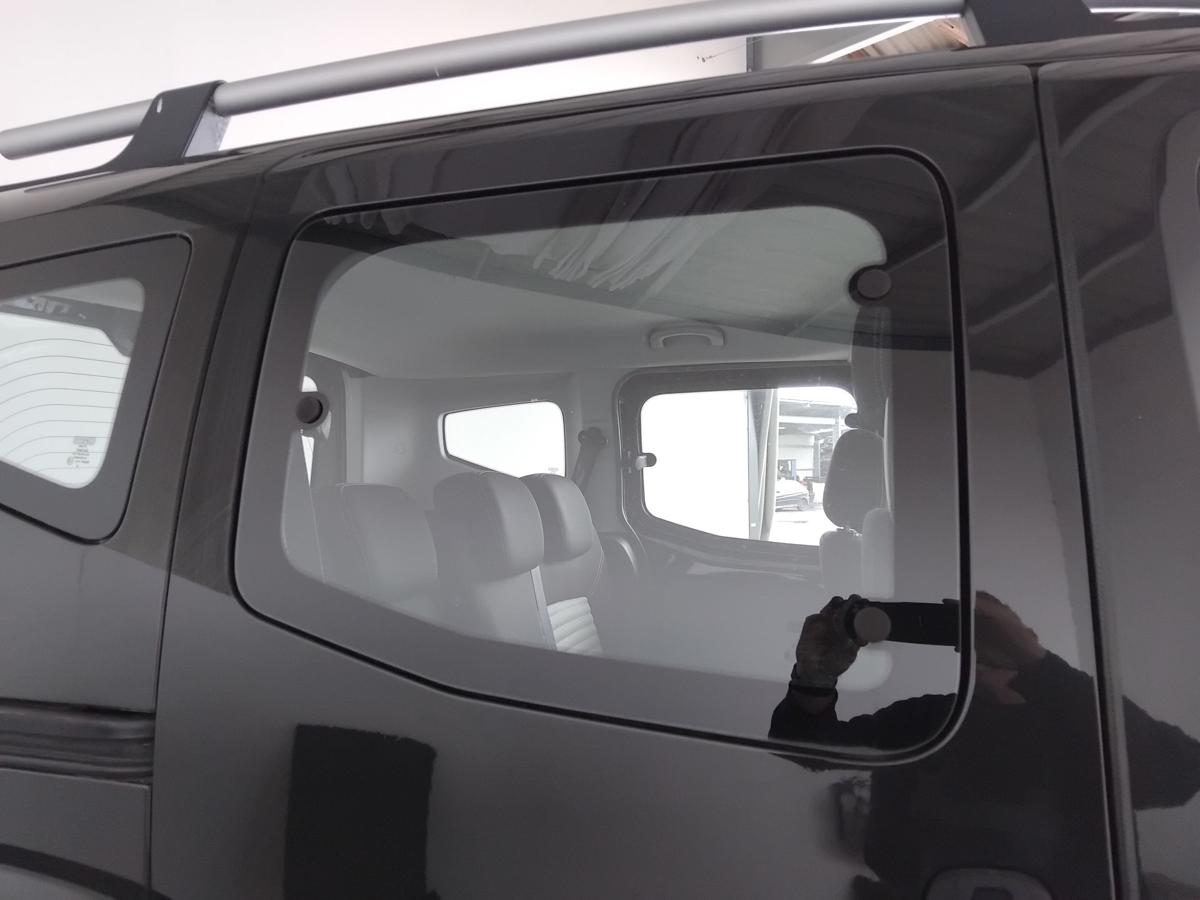 Fiat Qubo 225 Fiorino 3 Schiebet&uuml;r rechts 632 Nero mit Ausstellscheibe BJ2010