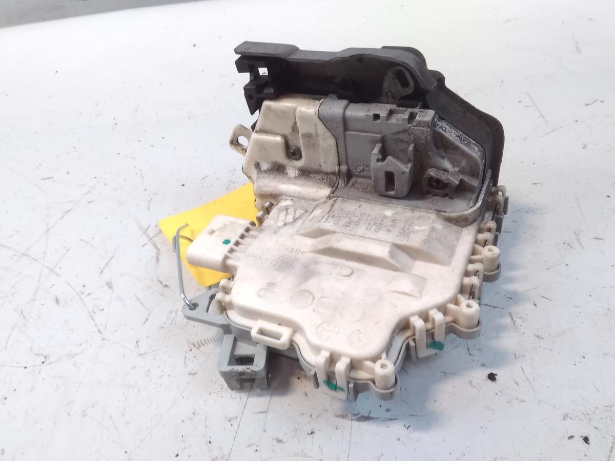 Audi A1 8X orig.T&uuml;rschloss vorn rechts mit Zentralverriegelung 8J1837016C BJ2010