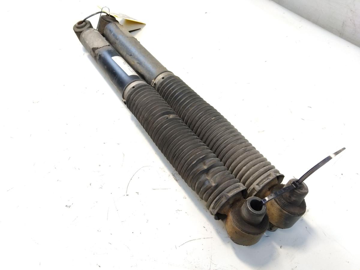 Ford Focus 3 Kombi Facelift original Satz Sto&szlig;d&auml;mpfer Hinterachse Bj.2015