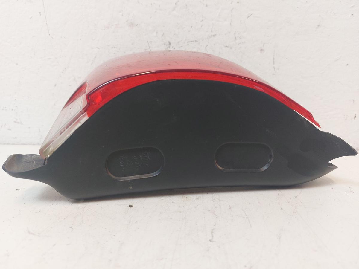 Peugeot 2008 I CU R&uuml;ckleuchte innen rechts Innenteil Heckklappe bis 2016