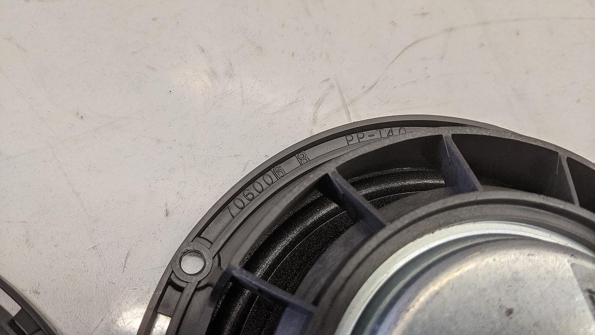 VW Sharan 7M Satz Lautsprecher 2 St&uuml;ck 7M0035411E