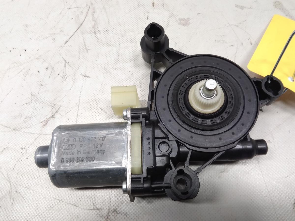 VW Golf Sportsvan original Fensterhebermotor vorn rechts Bj.2014