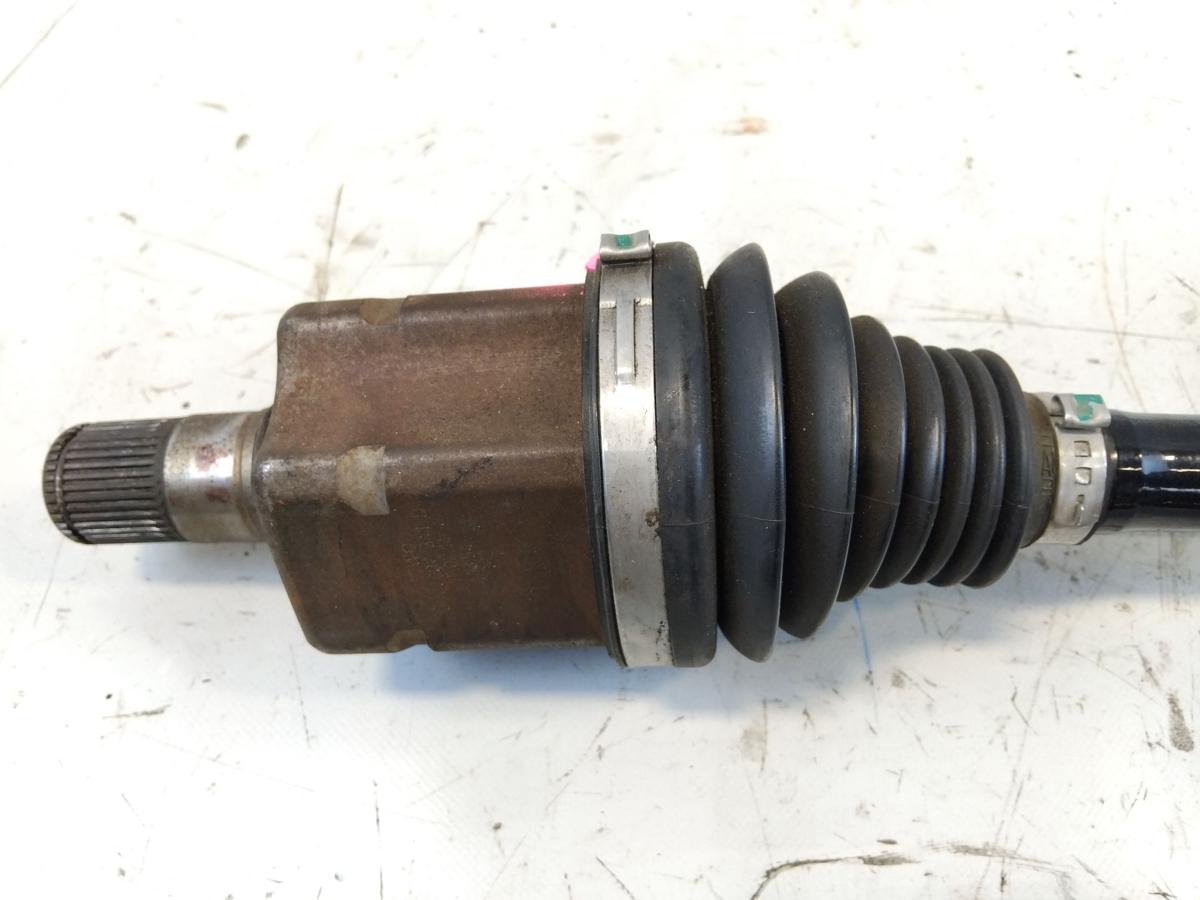 VW Golf 7 original Antriebswelle Gelenkwelle vorn links 5Q0407271CM BJ2016