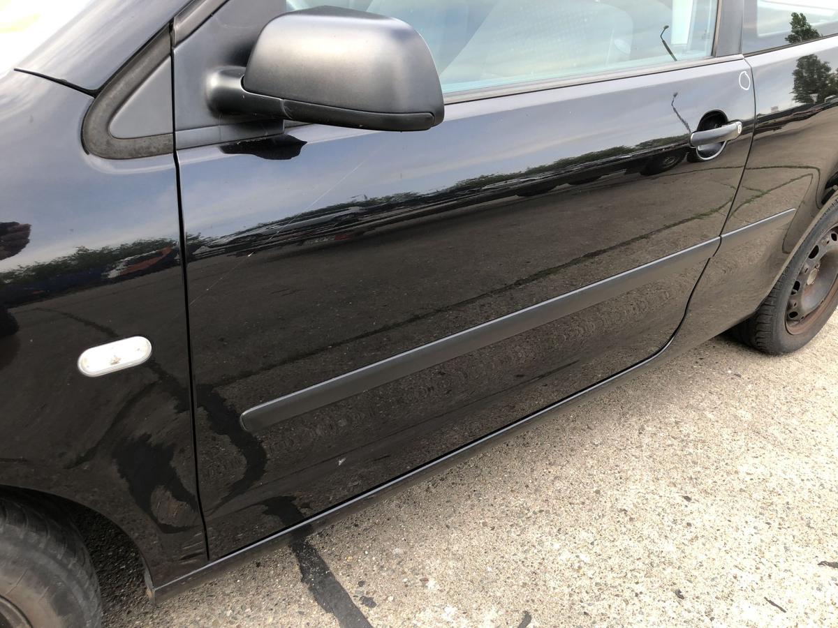 VW Polo 9N 9N1 T&uuml;r vorn links Fahrert&uuml;r Rohbau LC9Z Black Magic 3 t&uuml;rer