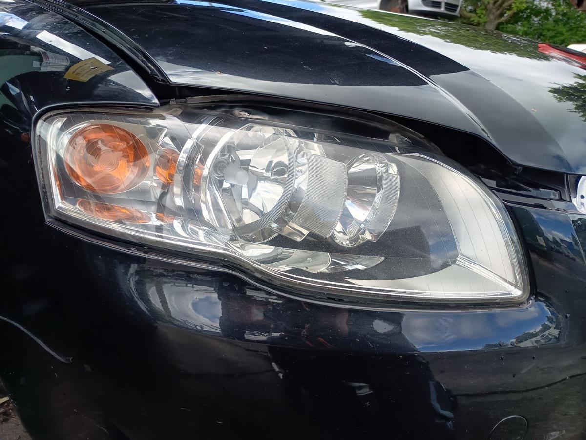 Audi A4 8E B7 Nachbau Scheinwerfer rechts Halogen/Haupt/Licht/Front Bj 2007