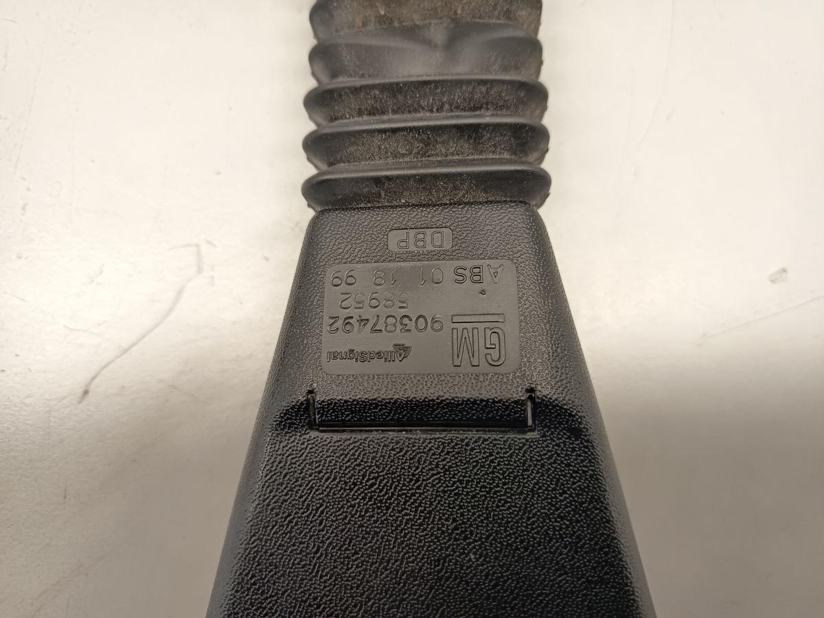 Opel Corsa B original Gurtschloss vorne rechts mechanisch Bj 1999