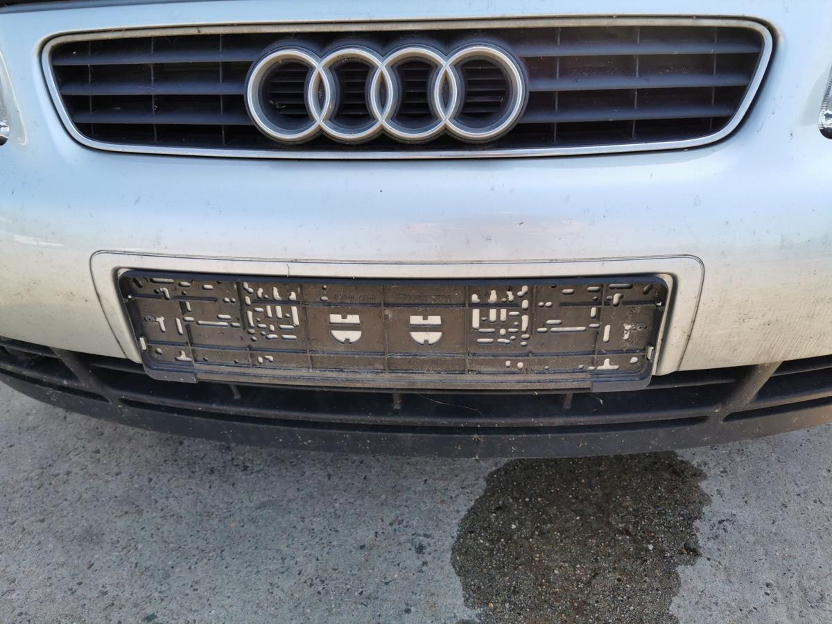 Audi A3 8L Stossfänger Stossstange Bumper vorn LY7M Alusilber met bis Bj 2000