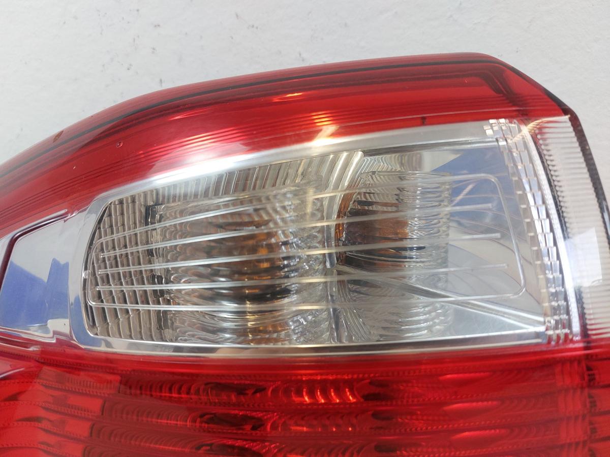 Ford C-Max CB7 R&uuml;ckleuchte rechts R&uuml;cklicht Heckleuchte au&szlig;en Ecke Schlusslicht