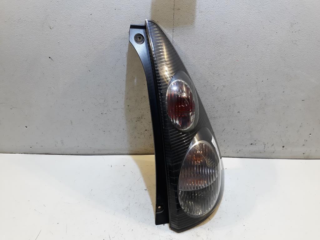 Citroen C1 BJ 2005 Rücklicht rechts Rückleuchte Heckleuchte 815500H060