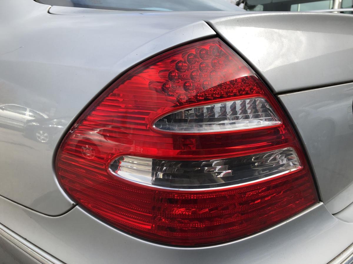 Mercedes E Klasse W211 Limo R&uuml;ckleuchte links Avantgarde LED R&uuml;cklicht bis 2006