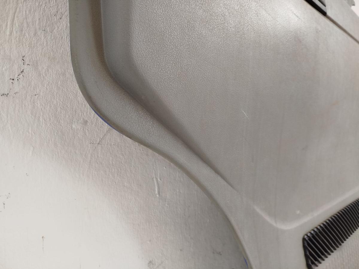 VW T4 70 7D T&uuml;rverkleidung T&uuml;rpappe Verkleidung T&uuml;r Innen rechts TEXT BILDER