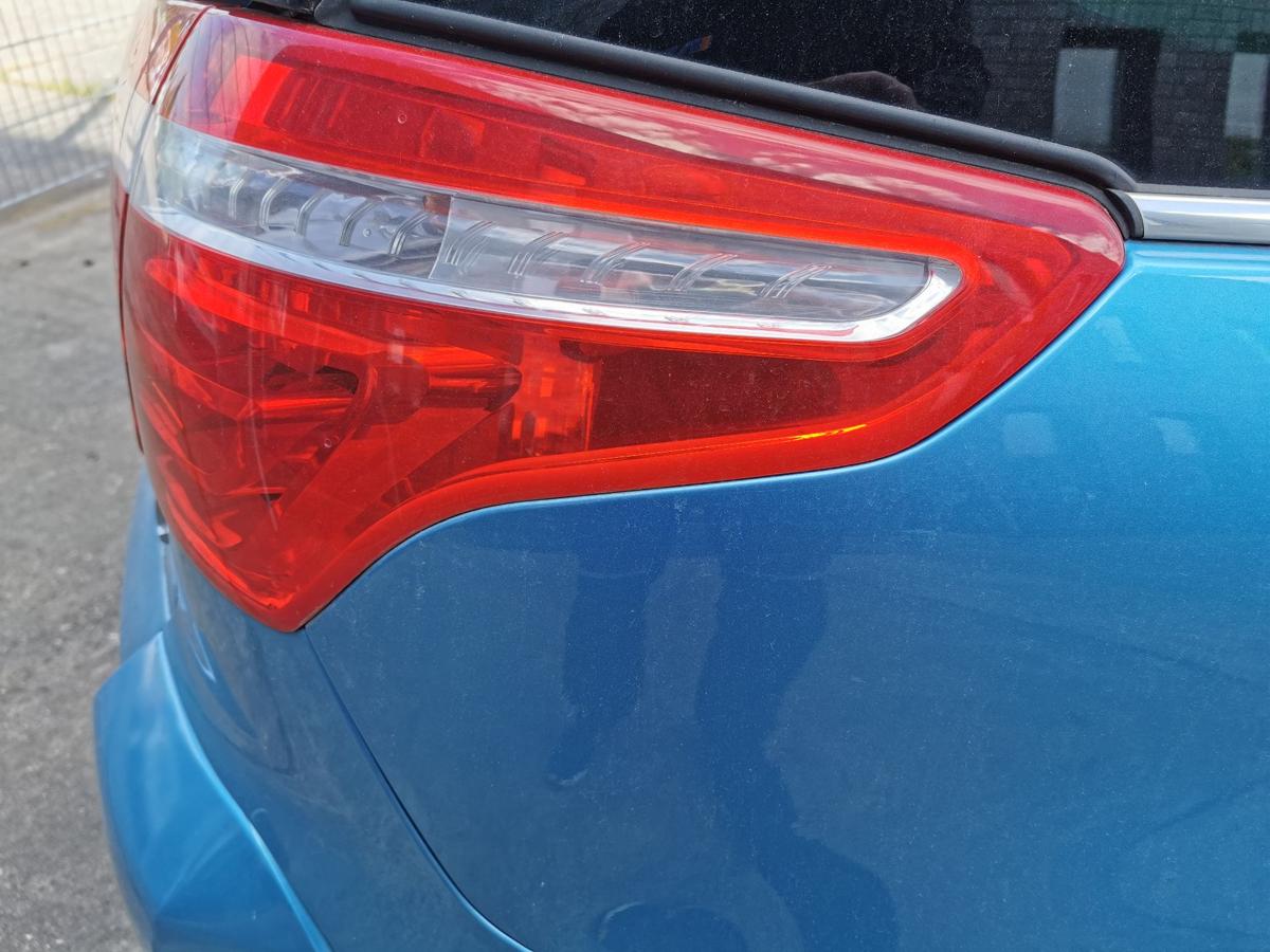 Citroen C4 Picasso U Rückleuchte Schlussleuchte Rücklicht aussen rechts 5 Sitzer