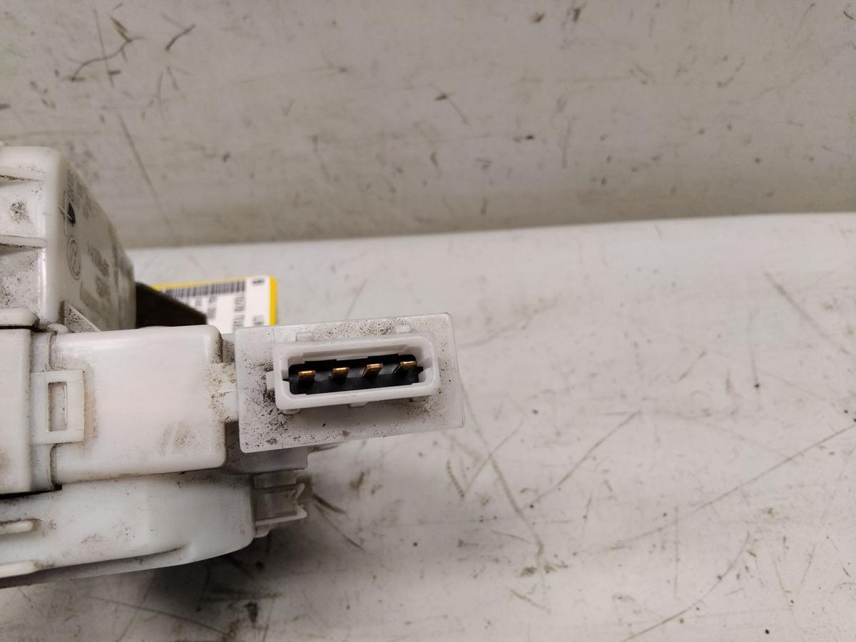 VW Golf 3 Cabrio original T&uuml;rschlo&szlig; vorn rechts mit Zentralverriegelung Bj.2000