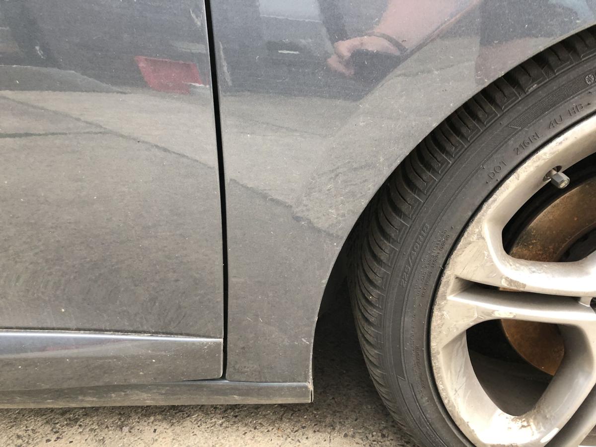 Renault Megane 3 III Kotflügel vorn rechts Beifahrerseite Facelift TEKPN Grey