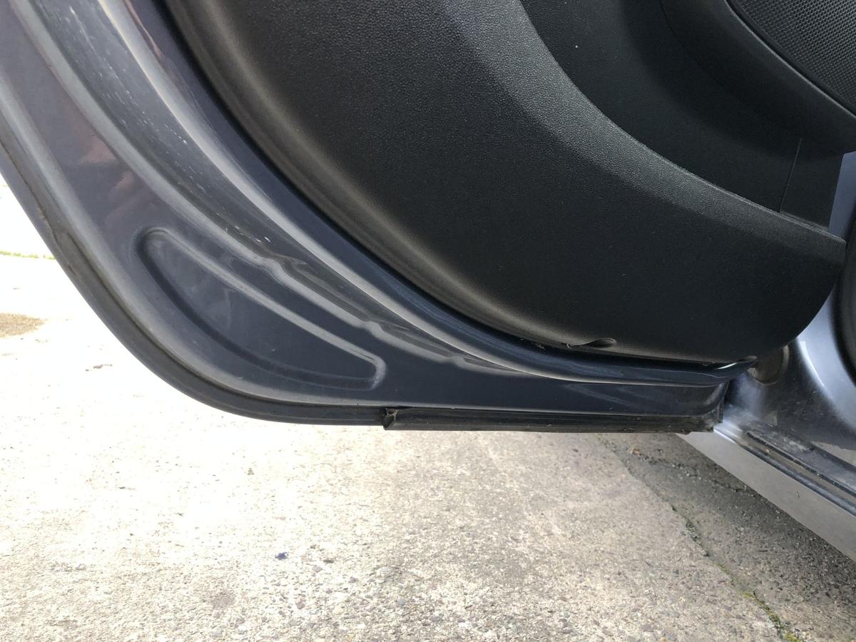 Fiat Bravo 198 T&uuml;r hinten links Fondt&uuml;r im Rohbau VR890/B Blu Avio