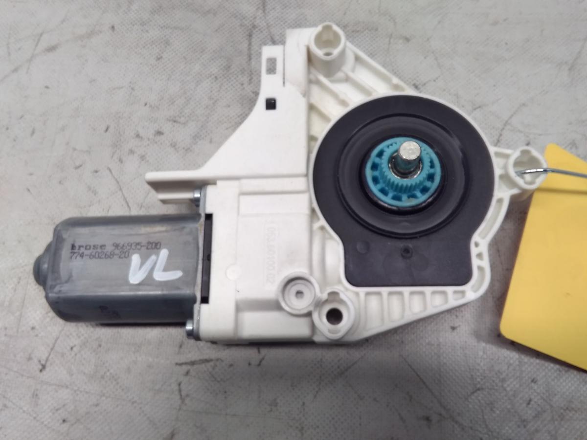 Audi A4 8K B8 original Fensterhebermotor vorn links Bj.2010