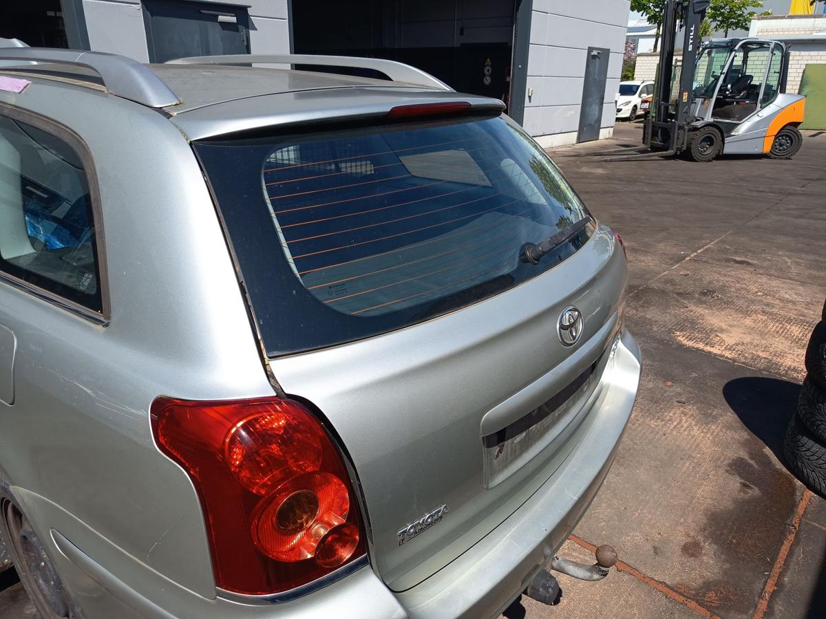 Toyota Avensis T25 Kombi original Heckklappe mit Scheibe 1C0 Polarsilber Bj 2005