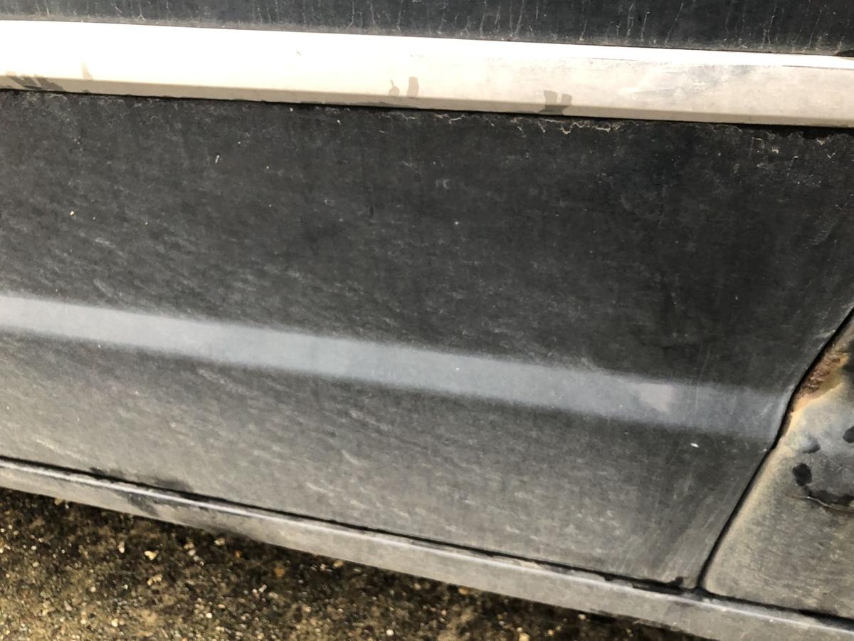 Chrysler Grand Voyager RT Schiebetür hinten links im Rohbau QXR schwarz