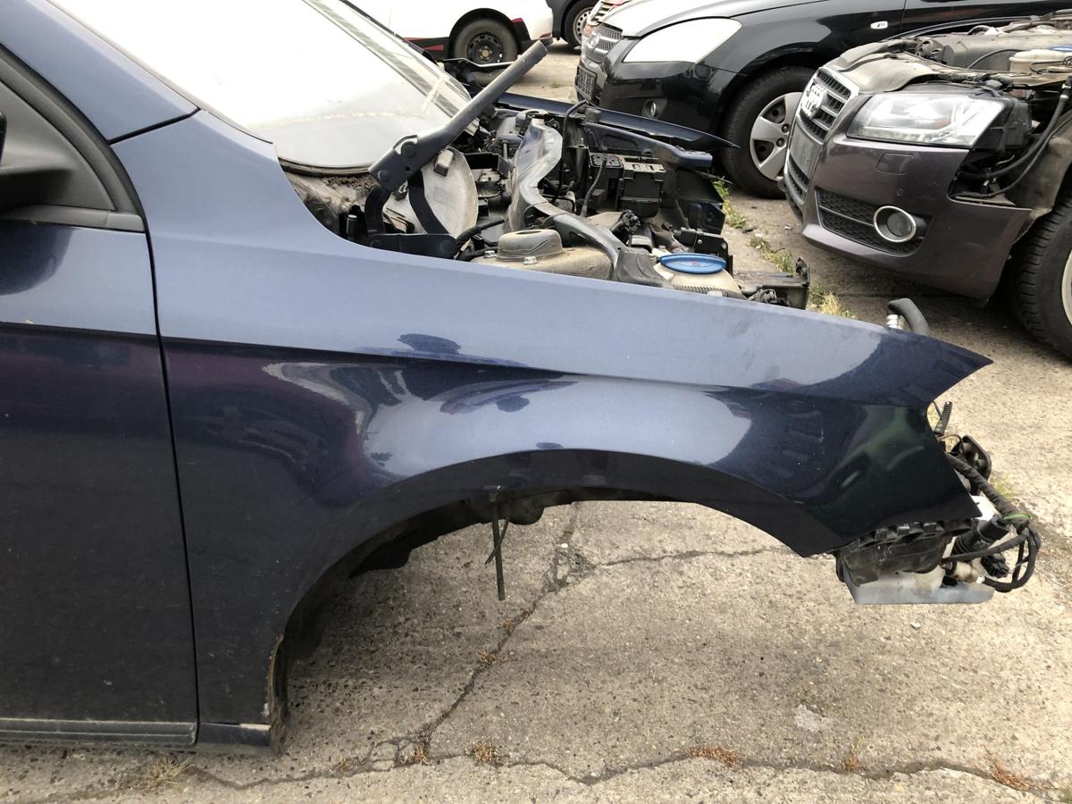 VW Passat 3C B7 Variant Kotfl&uuml;gel vorn rechts Beifahrerseite LH5X Night Blue