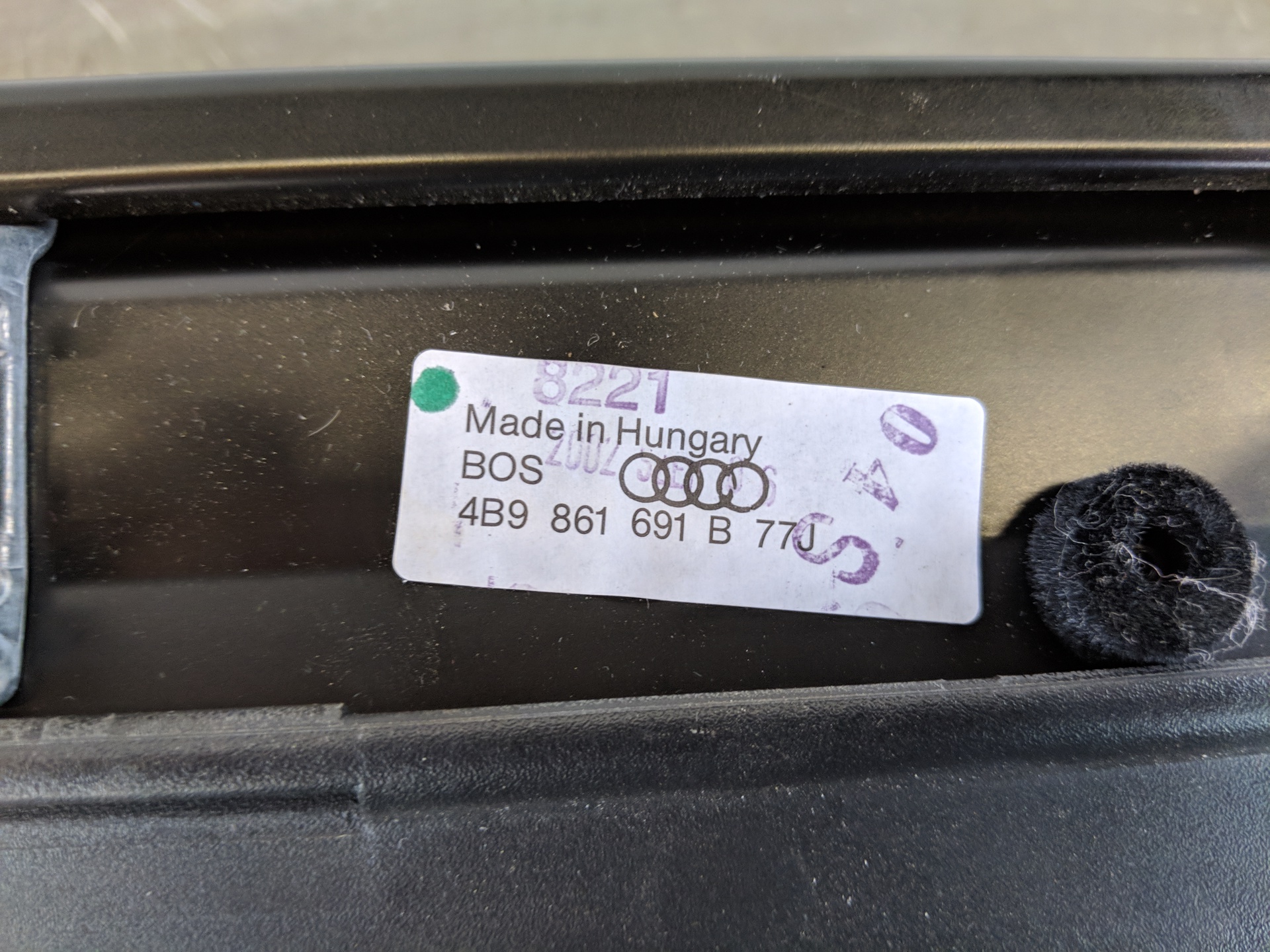 Audi A6 4B Bj.99 Trennnetzrollo Avant Kombi 4B9861691B