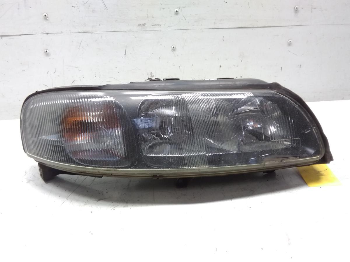 Volvo V70 II original Scheinwerfer rechts Valeo Halogen mit LWR Bj.2001