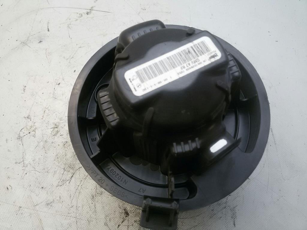 Peugeot 207 Baujahr 2007 Gebläsemotor Heizung Klimaanlage 6441V5