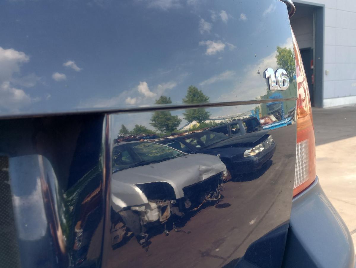 VW Golf VI 4 Variant orig Hecklappe mit Scheibe Kombi LA5G Blau Bj 2000