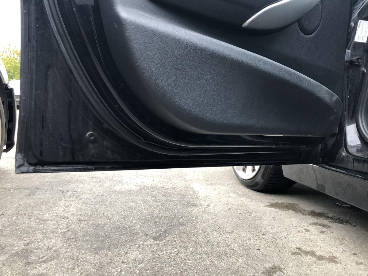 BMW 3er F30 F31 Sportline T&uuml;r vorn links Fahrert&uuml;r im Rohbau 668 SCHWARZ II