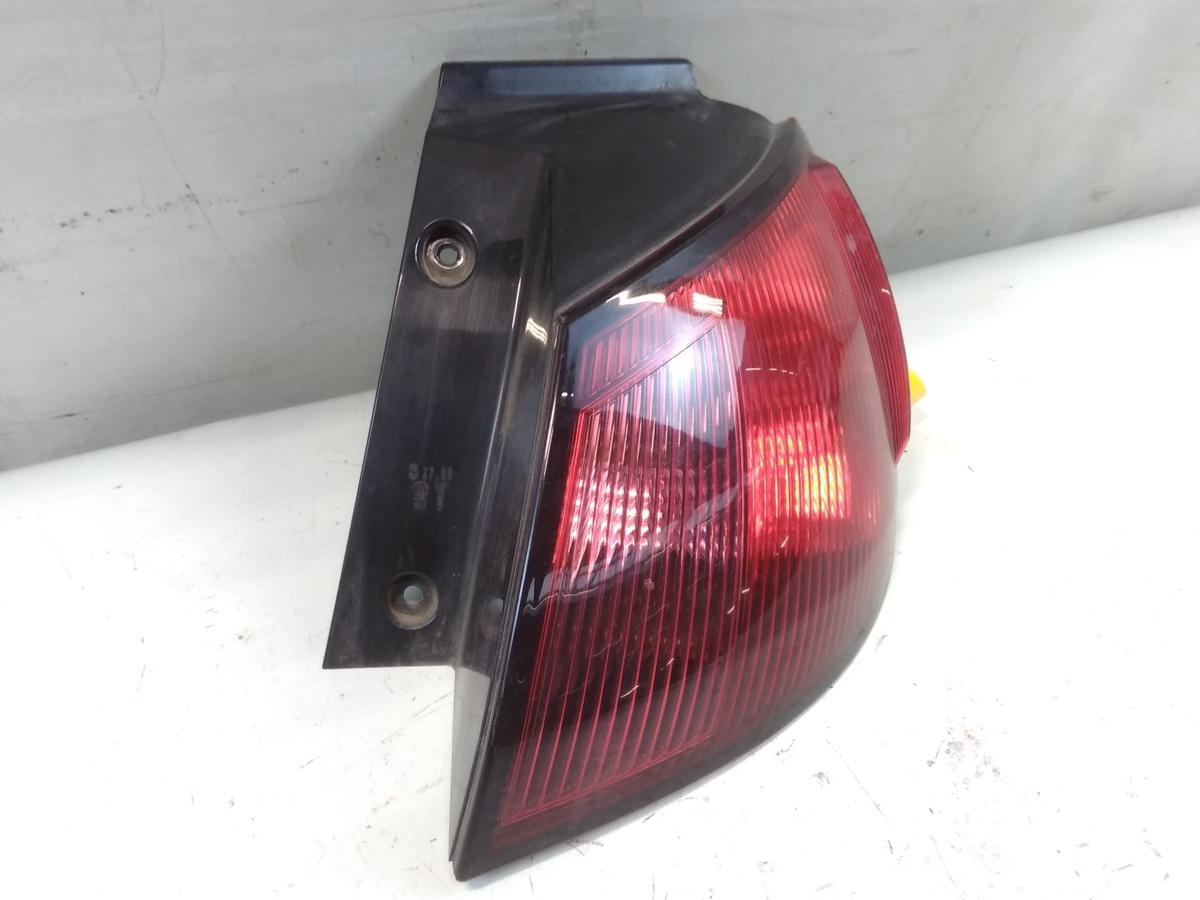 Mitsubishi Colt Z30 orig. R&uuml;ckleuchte Heckleuchte rechts 3-t&uuml;rig Facelift BJ2010