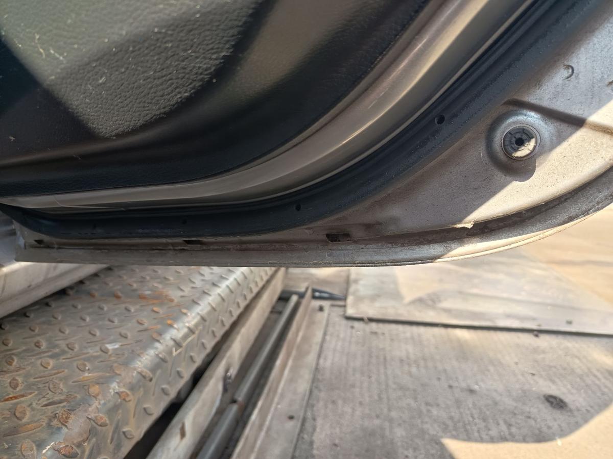 Mazda 3 BL original T&uuml;r hinten rechts 22V Satinsilber Baujahr 2010