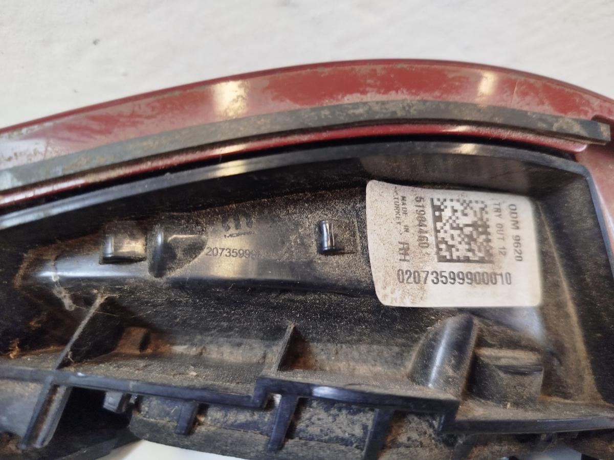 Fiat Tipo Typ 356 R&uuml;ckleuchte links Innenteil Heckklappe Stufenheck Heckleuchte