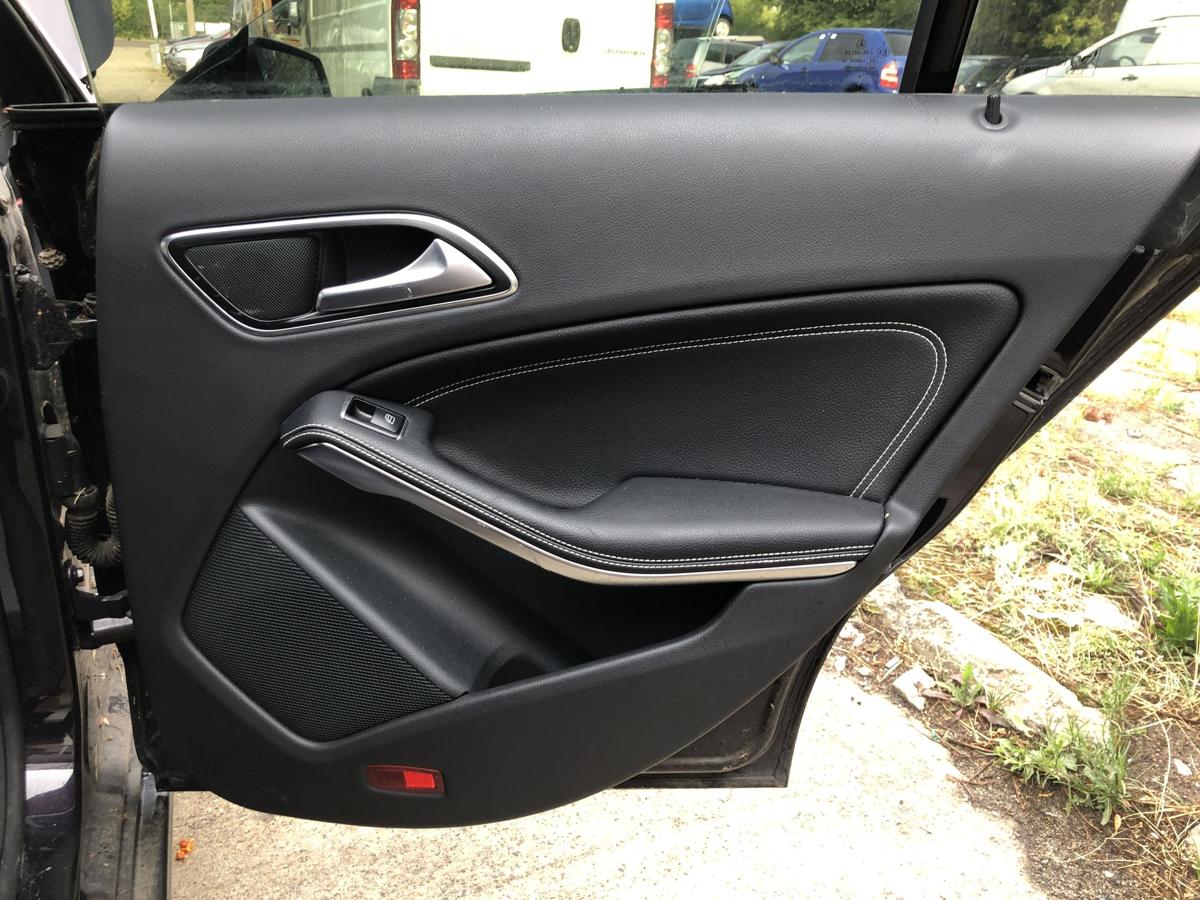Mercedes CLA C117 bis 16 T&uuml;rverkleidung hinten rechts Fondt&uuml;r T&uuml;rpappe Coupe