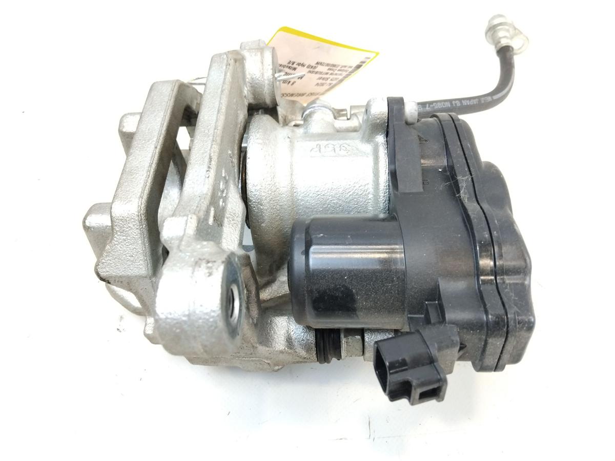 Mitsubishi Eclipse Cross original Bremssattel links hinten mit Tr&auml;ger 4B12 2.4 72kw