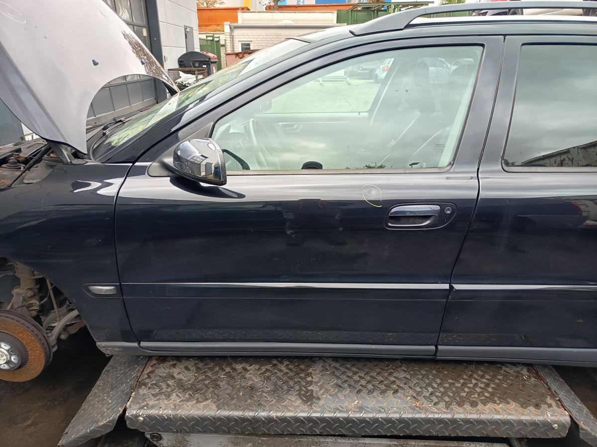 Volvo V70 II original Tür vorn links Fahrer 452 Saphirschwarz Bj 2005