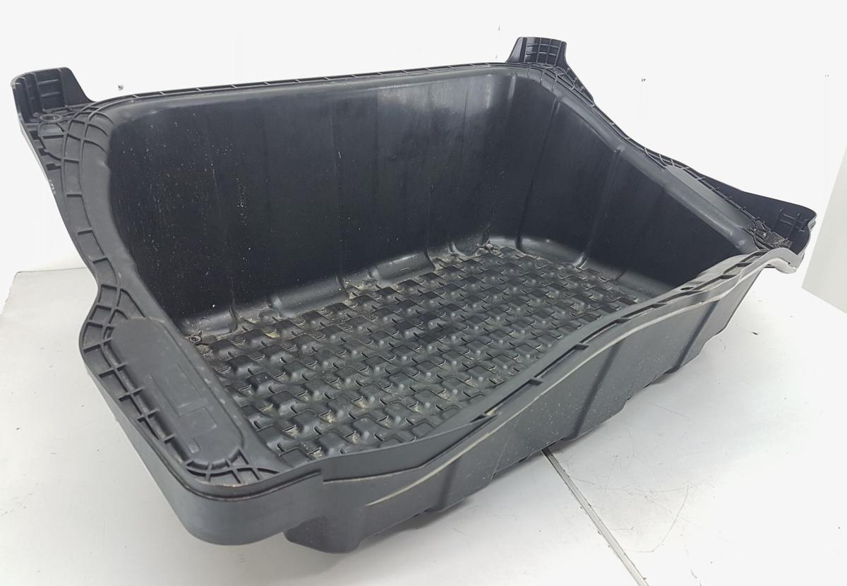Tesla Model Y Heckboden Kofferraumwanne hinten Bj2022 1487751-00-D