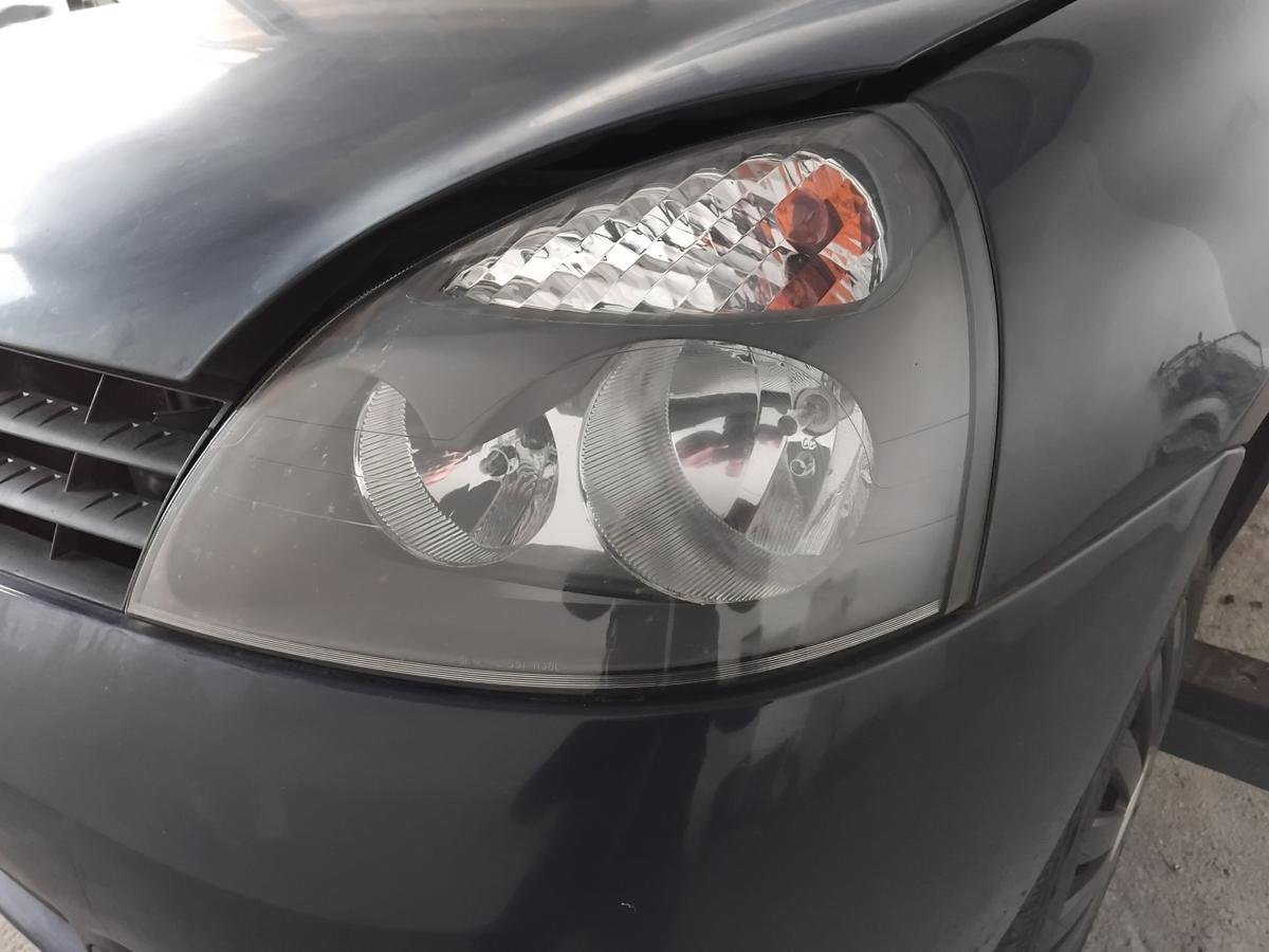 Renault Clio 2 Scheinwerfer links Depo grauer Hintergrund Facelift Halogen BJ06