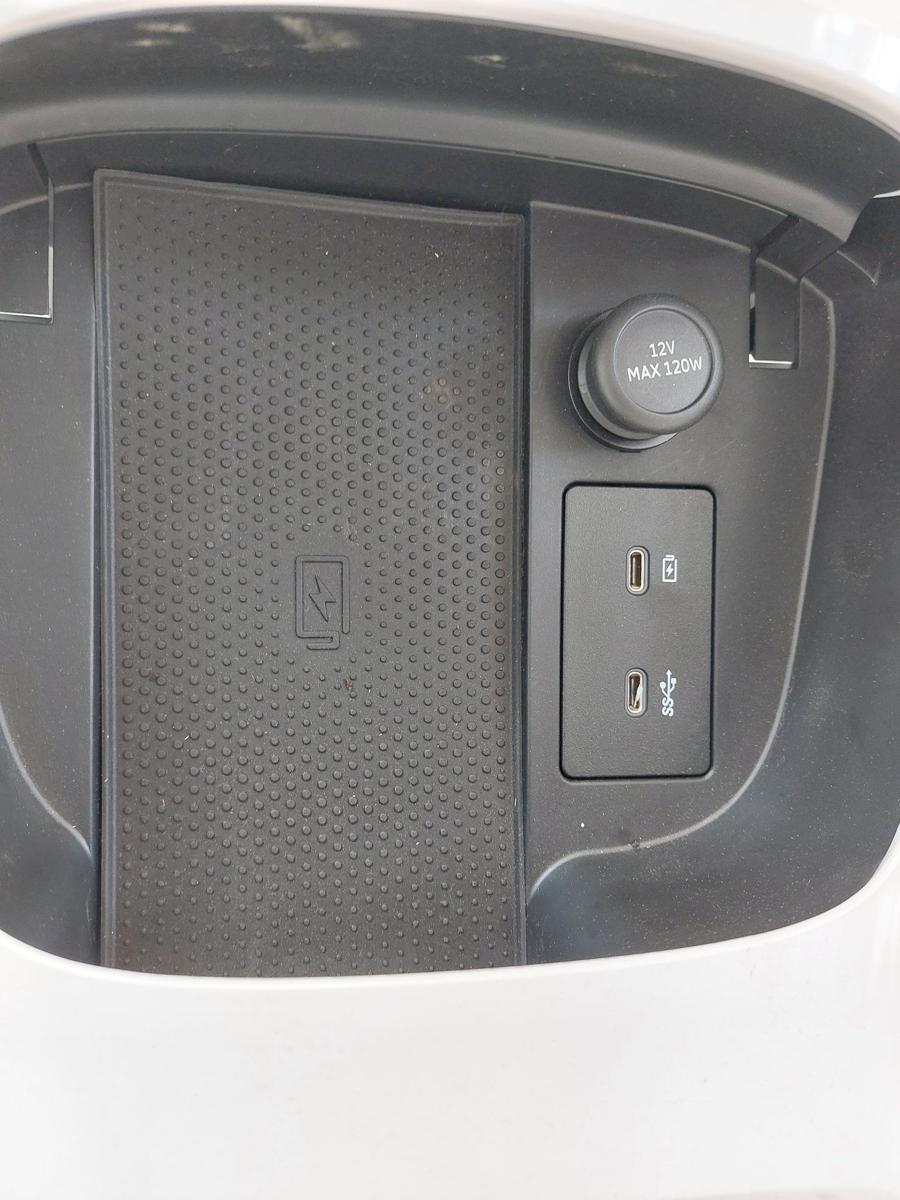Smart #1 HX11 Pulse Luftdüsen Luftduschen mitte induktives Laden USB Anschluss