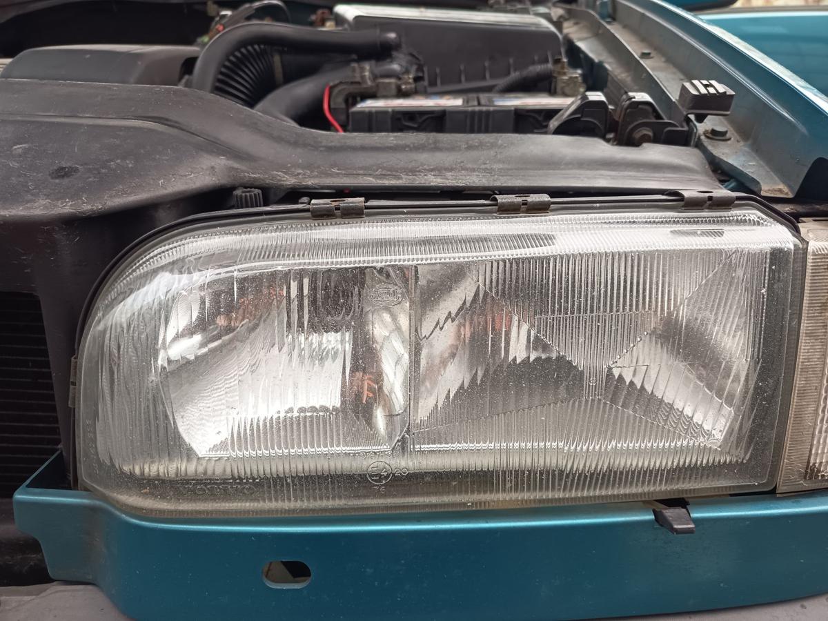 Volvo 850 original Hauptscheinwerfer links Halogen Front Licht Bj 1995