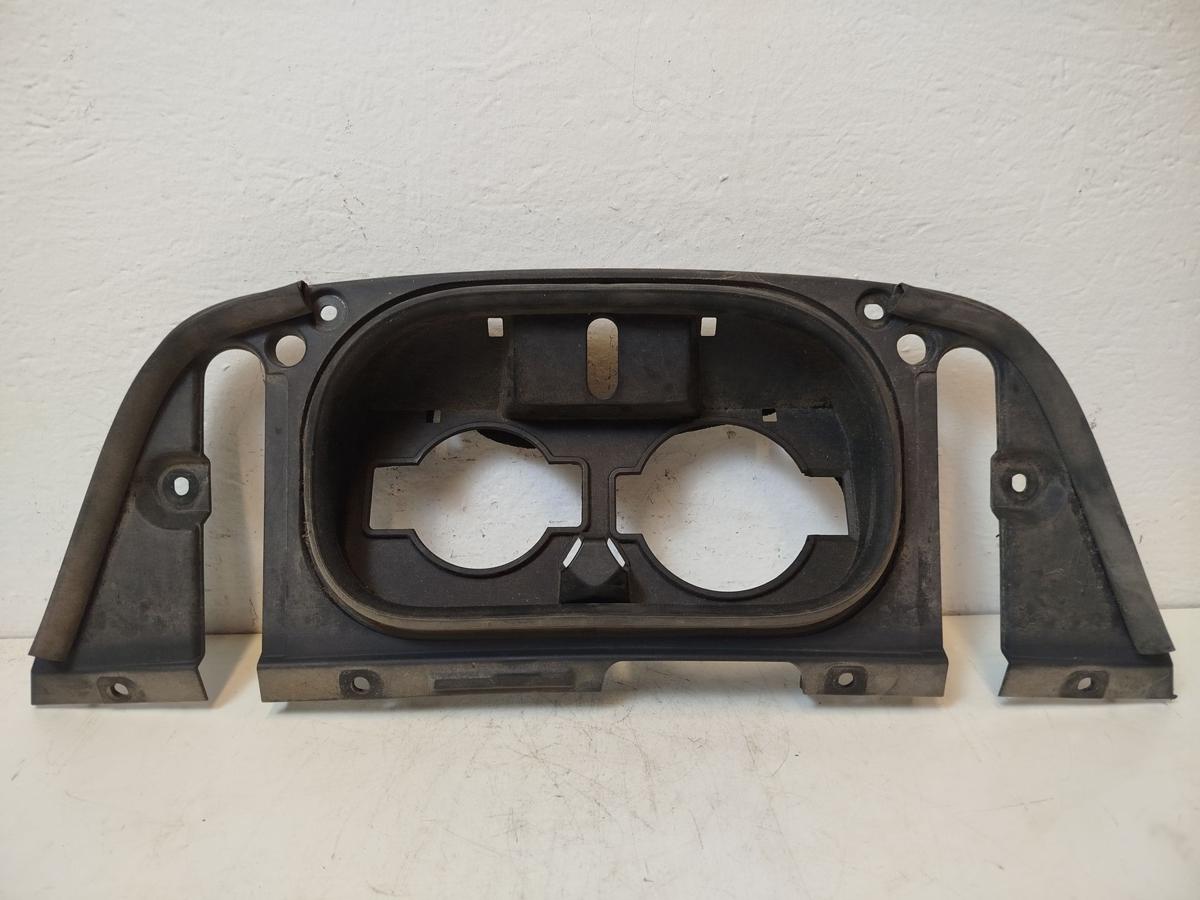 Nissan Leaf ZE1 40kWh Plastiverkleidung Rahmen Dichtung Ladeanschluss vorn