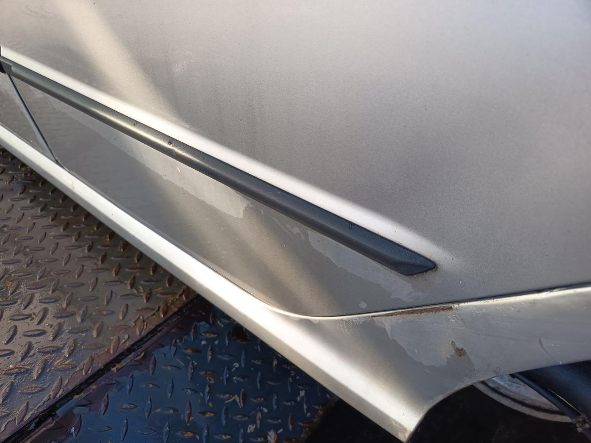 Skoda Fabia 6Y Limo original T&uuml;r hinten links Fond F7T Diamantsilber Bj 2002