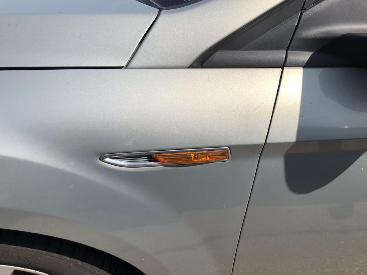 Ford Mondeo MK4 BA7 Kotfl&uuml;gel vorn links Fahreseite D8 Chill