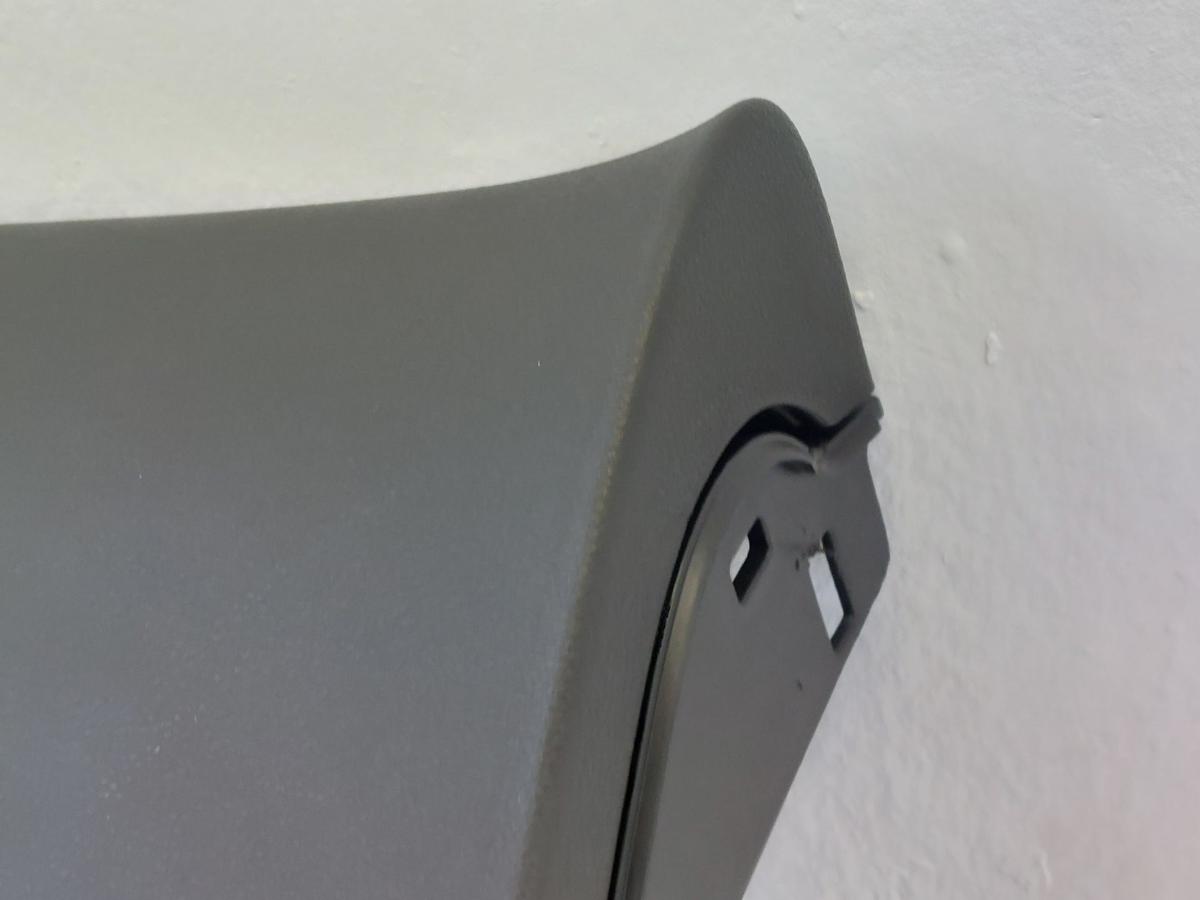 Opel Astra J Caravan Handschuhfach rechts Handschuhkasten Schalttafelkasten