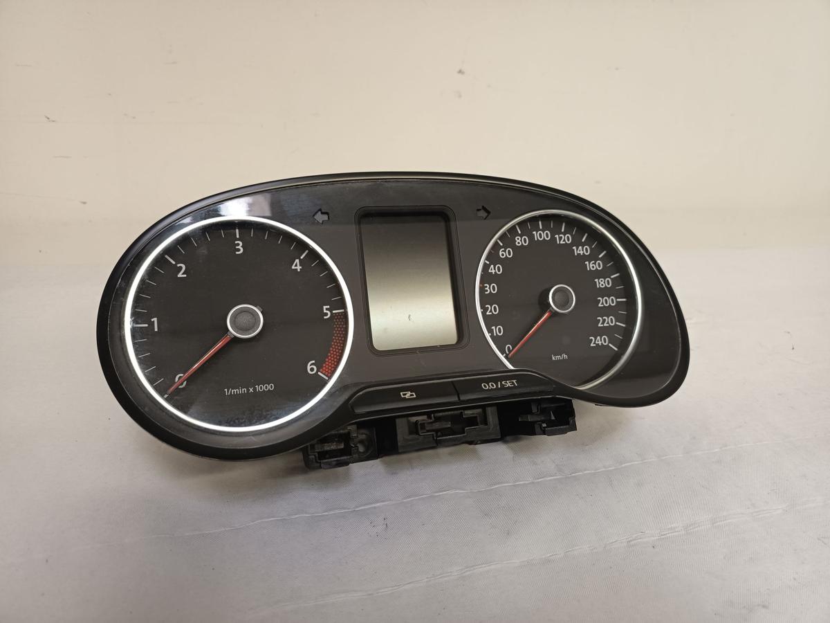 VW Polo 6R orig Kombiinstrument Tacho Diesel 139Tkm Bj 2011